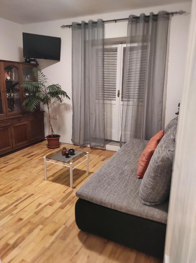 자다르 Aurora Apartman 아파트 외부 사진